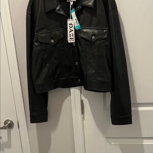 DAZE Women's Black Jacket